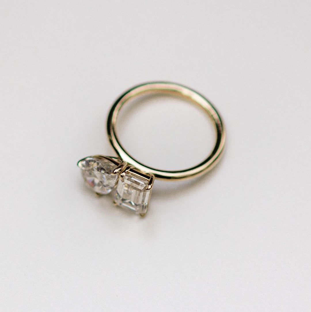 4.25 TCW Pear & Emerald Toi Et Moi Lab Grown Diamond Engagement Ring