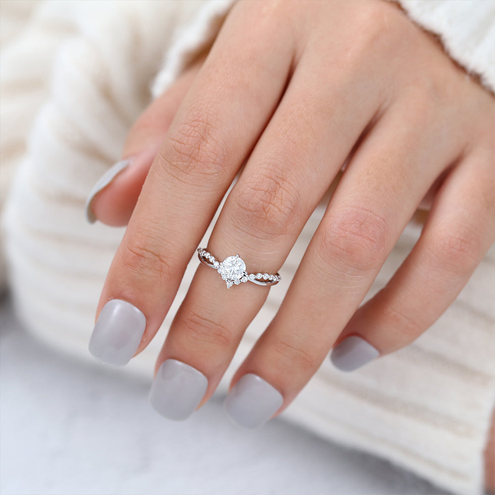 0.41 CT Round & Twisted Pave Moissanite Engagement Ring
