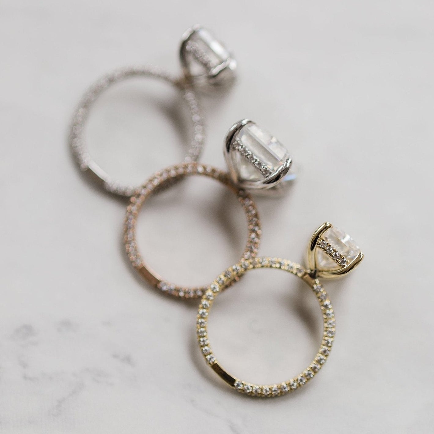 EW046