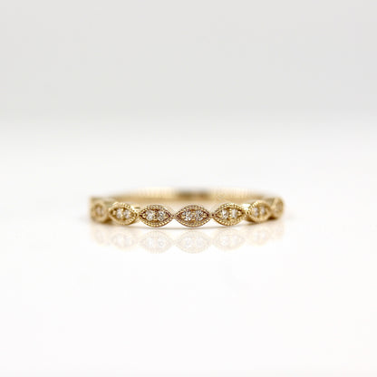 TCR048