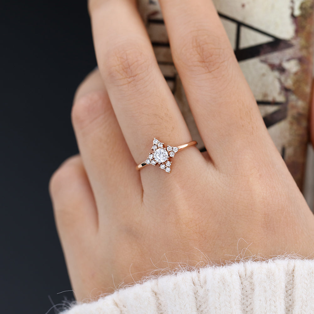 0.22 CT Round Cluster Moissanite Engagement Ring
